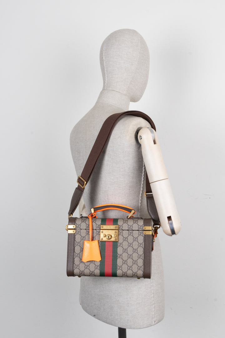 GUCCI Savoy Beauty Case Bag Supreme GG