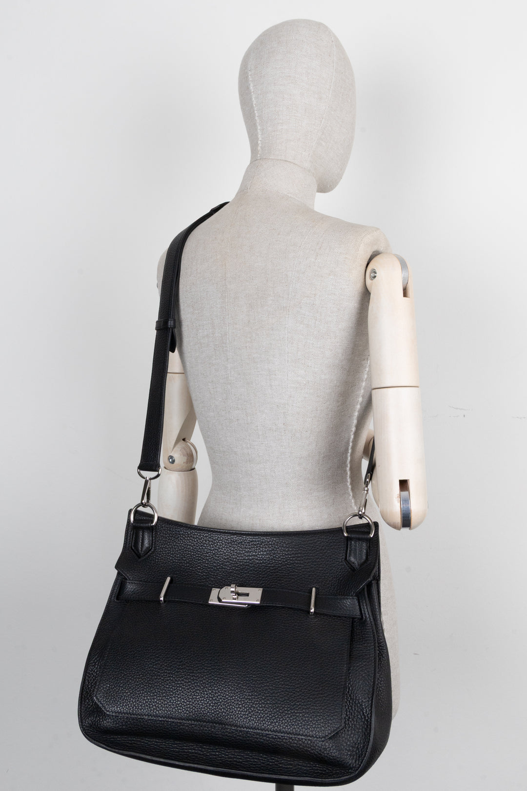 HERMÈS Jypsiere 31 Clemence Noir