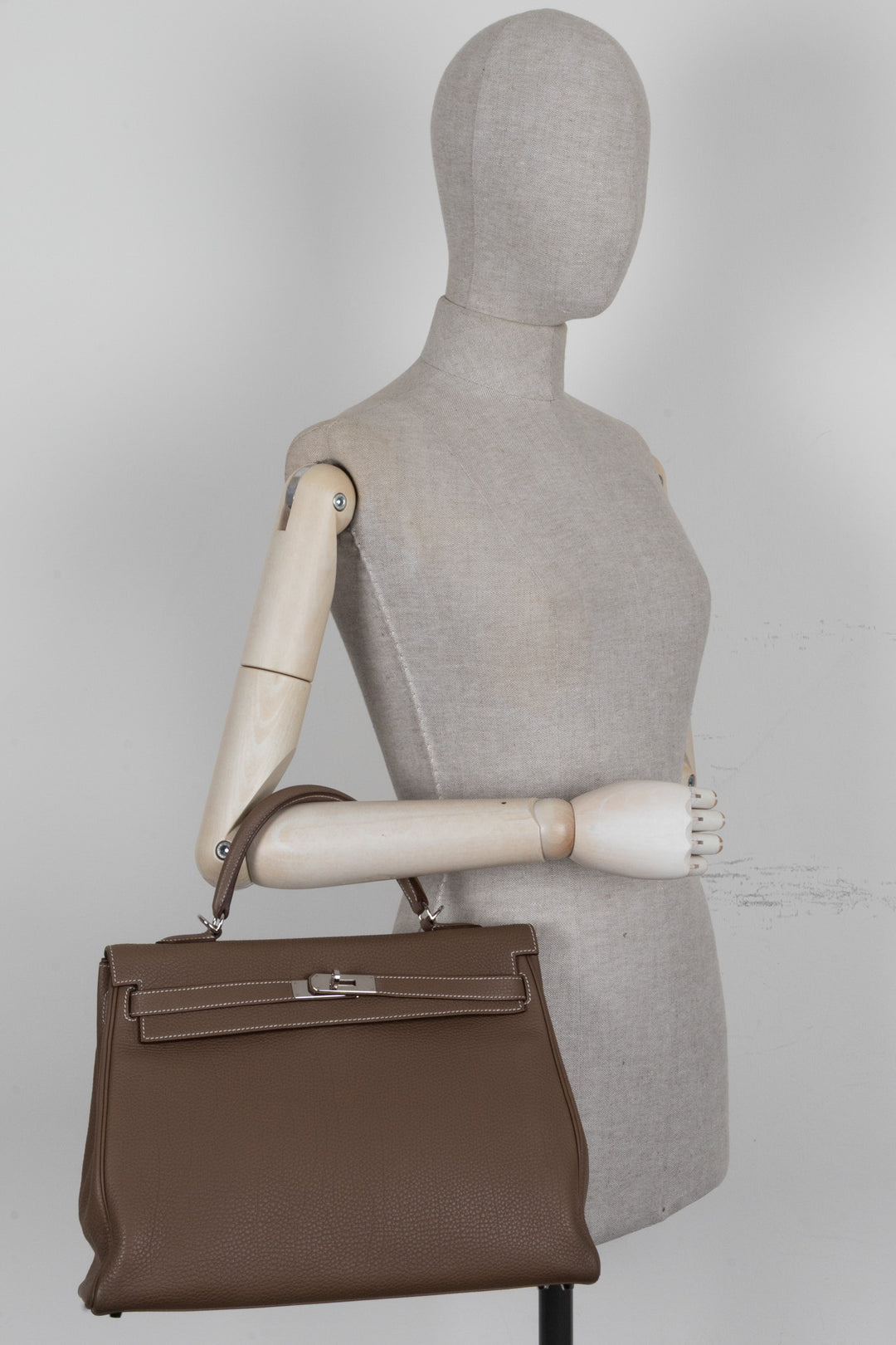HERMÈS Kelly 35 Retourne Togo Etoupe