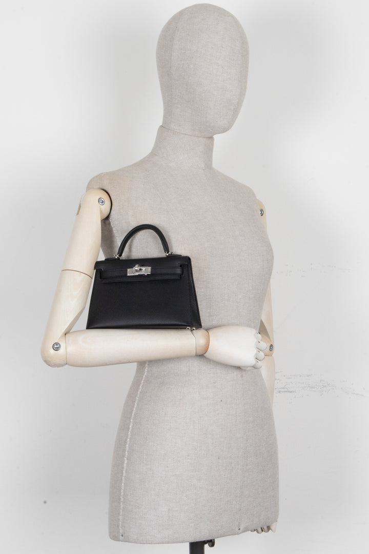 HERMÈS Mini Kelly Sellier Epsom Palladium Noir