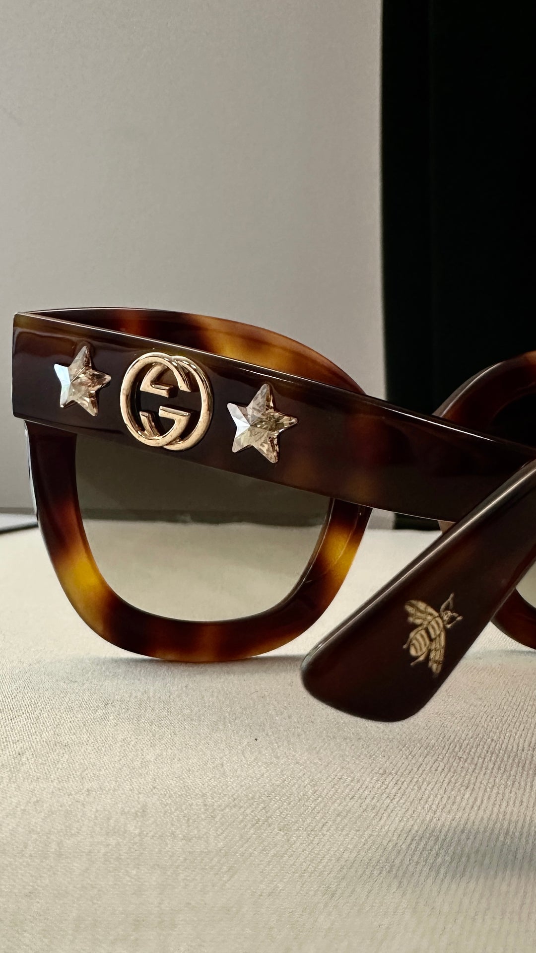 GUCCI GG0208S Sunglasses Tortoiseshell