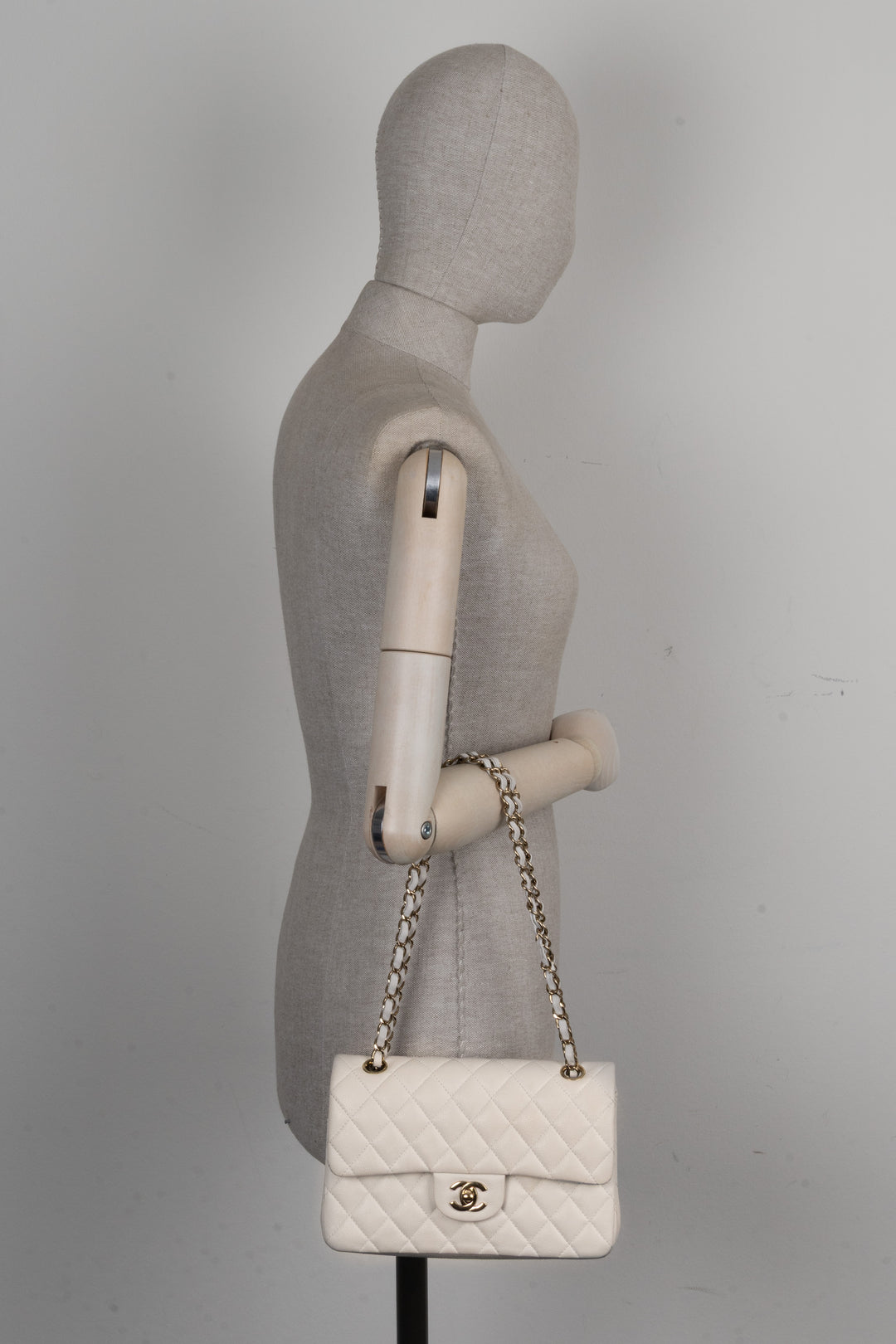 CHANEL Small Double Flap Caviar White