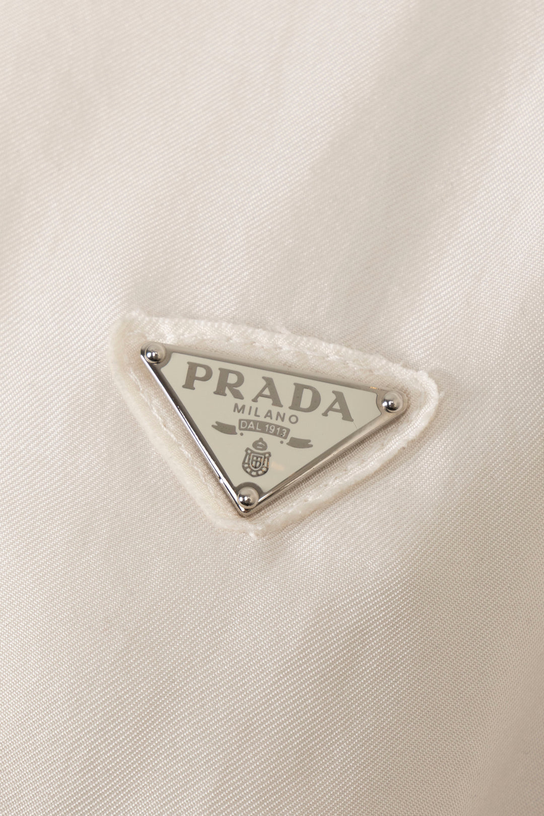 Blouson bomber court à logo PRADA 2022, couleur soie rose poudré