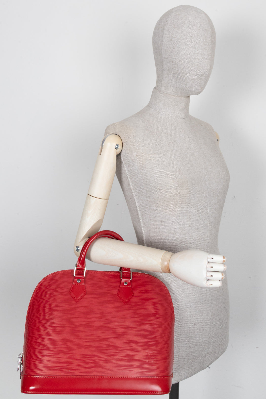 LOUIS VUITTON Alma PM Epi Rouge