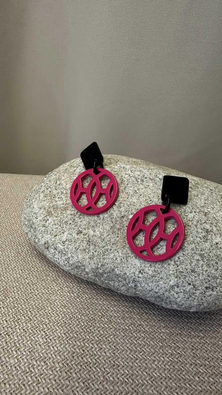 HERMÈS Hava Earrings Lacque Wood Pink