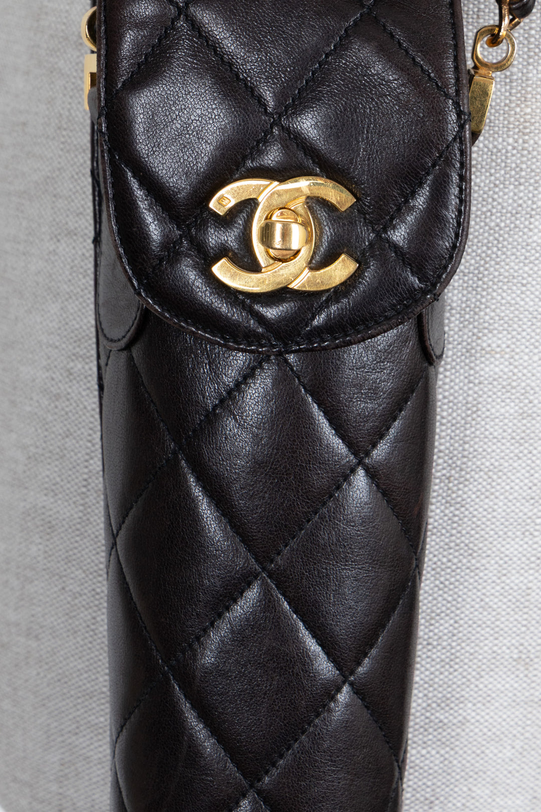 CHANEL Parapluie Vintage Cuir Noir