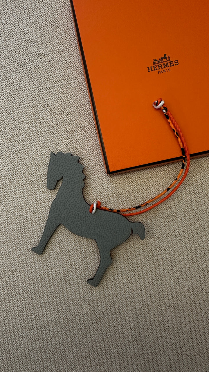 HERMÈS Petit H Cheval Charm Coral Grey