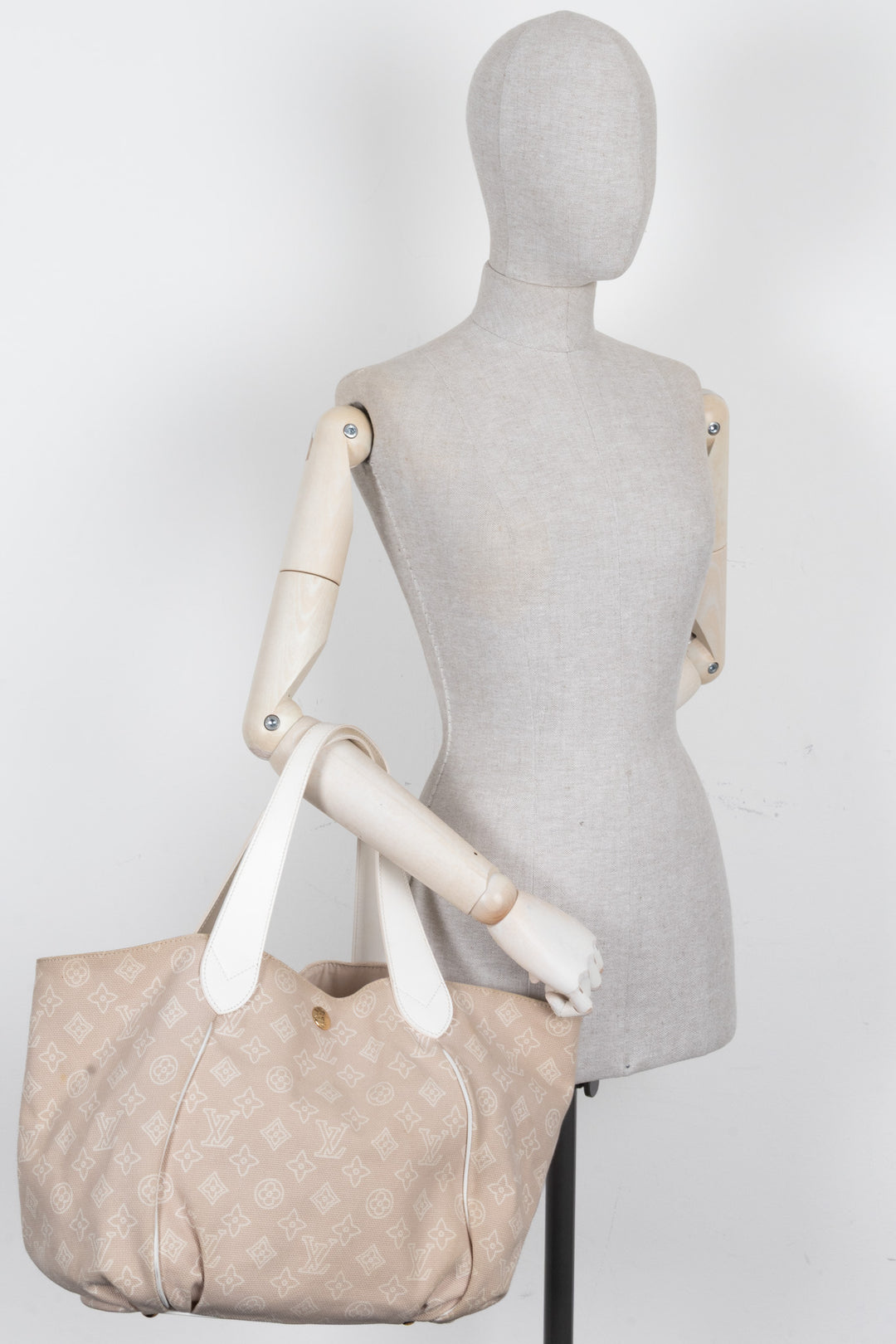 LOUIS VUITTON Articles De Voyage Tote Canvas Cream