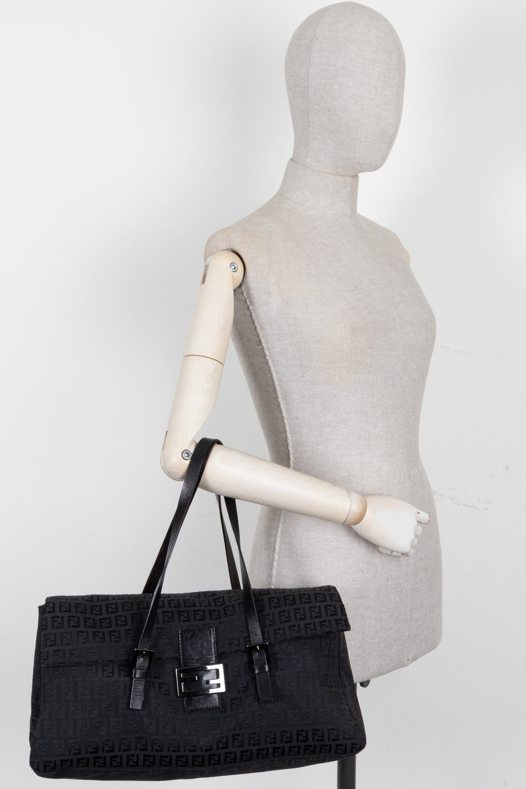 FENDI Mamma Baguette Zucchino FF Shoulder Bag Black