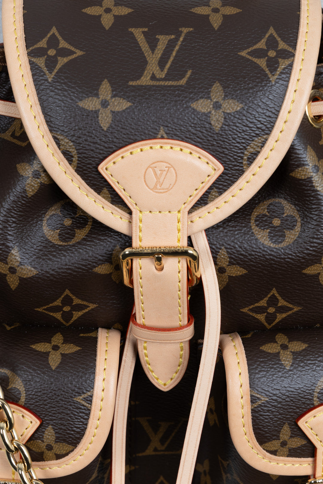 LOUIS VUITTON Excursion PM Bag MNG Canvas