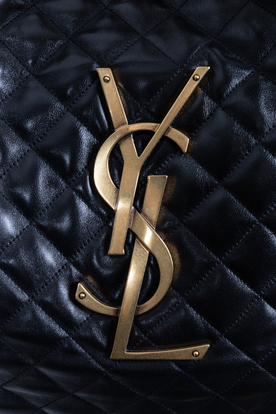 SAINT LAURENT Cabas Icare Maxi en cuir noir