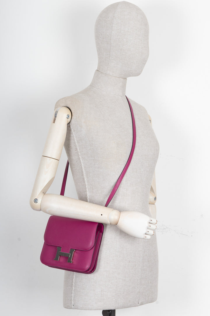 HERMÈS Constance 18 Evercolor Rose Pourpre