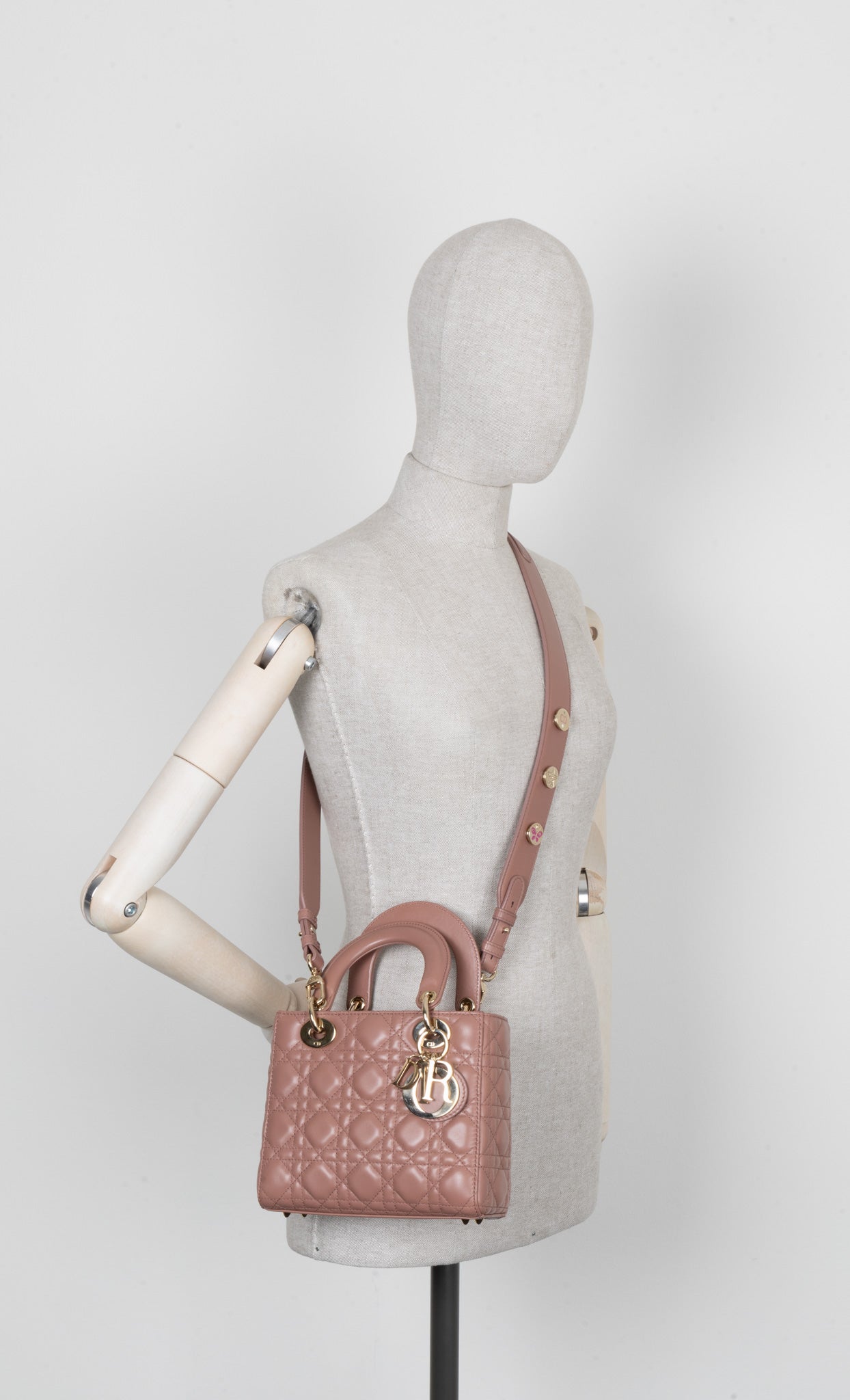 CHRISTIAN DIOR Small Lady Dior My ABCDior Bag Rose – REAWAKE