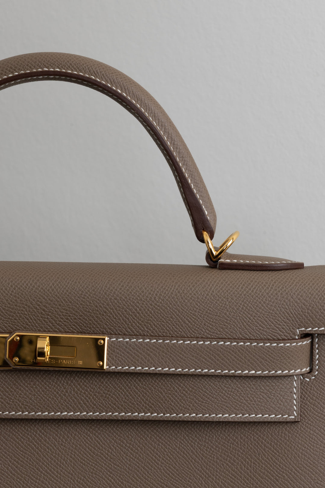HERMÈS Kelly 32 Sellier Epsom Étoupe