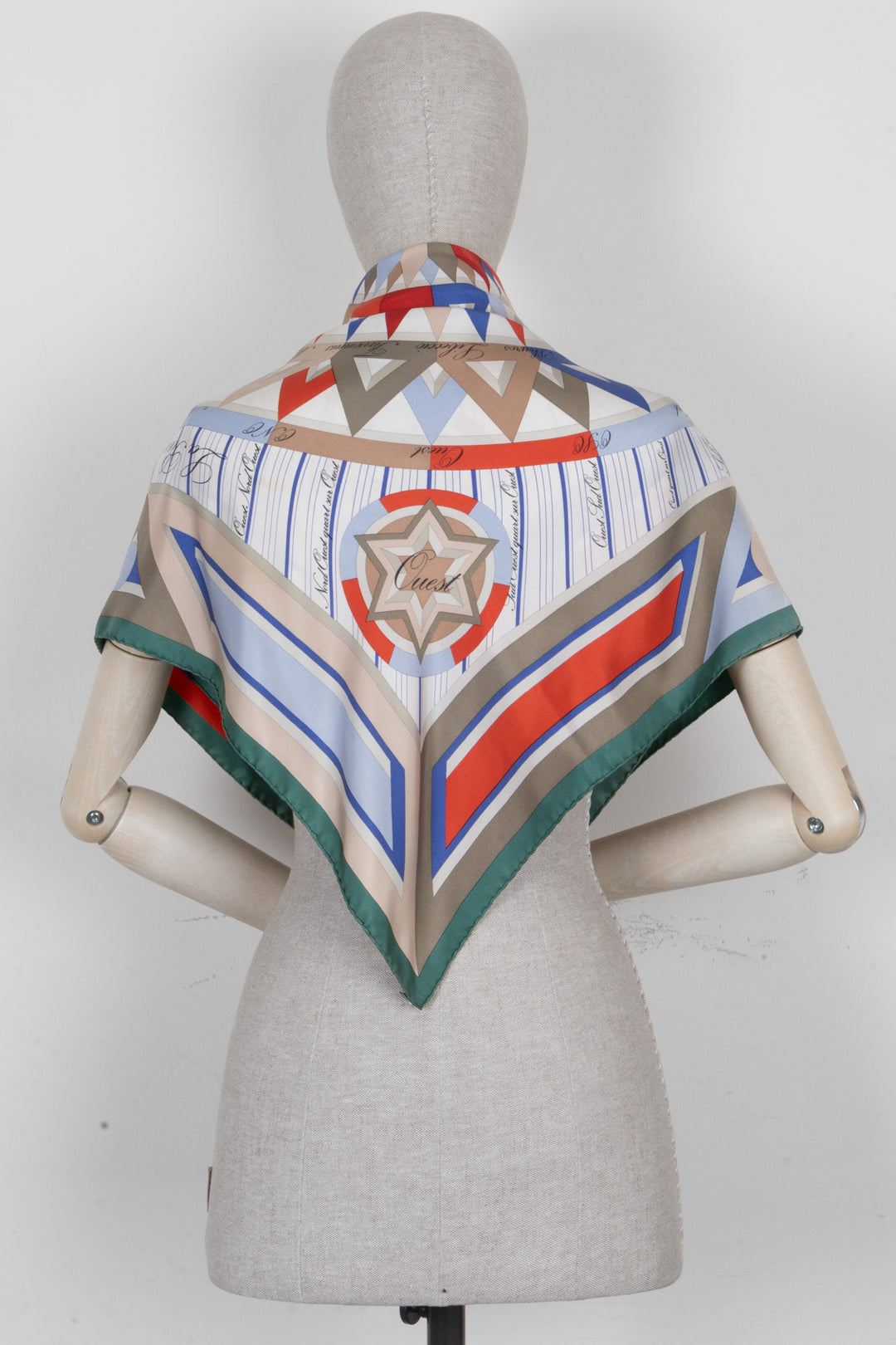 HERMÈS La Rose Des Vents 90 Scarf Silk Multicolor