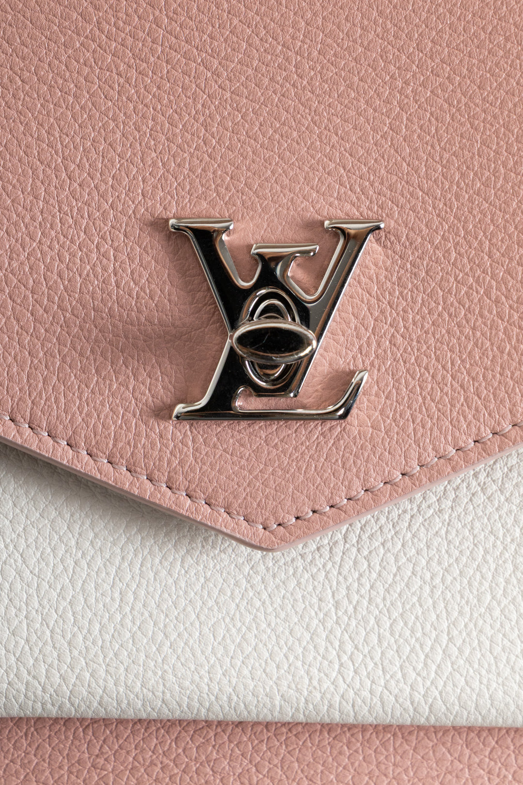 LOUIS VUITTON Mylockme Chain Pochette Leather Tricolor Pink
