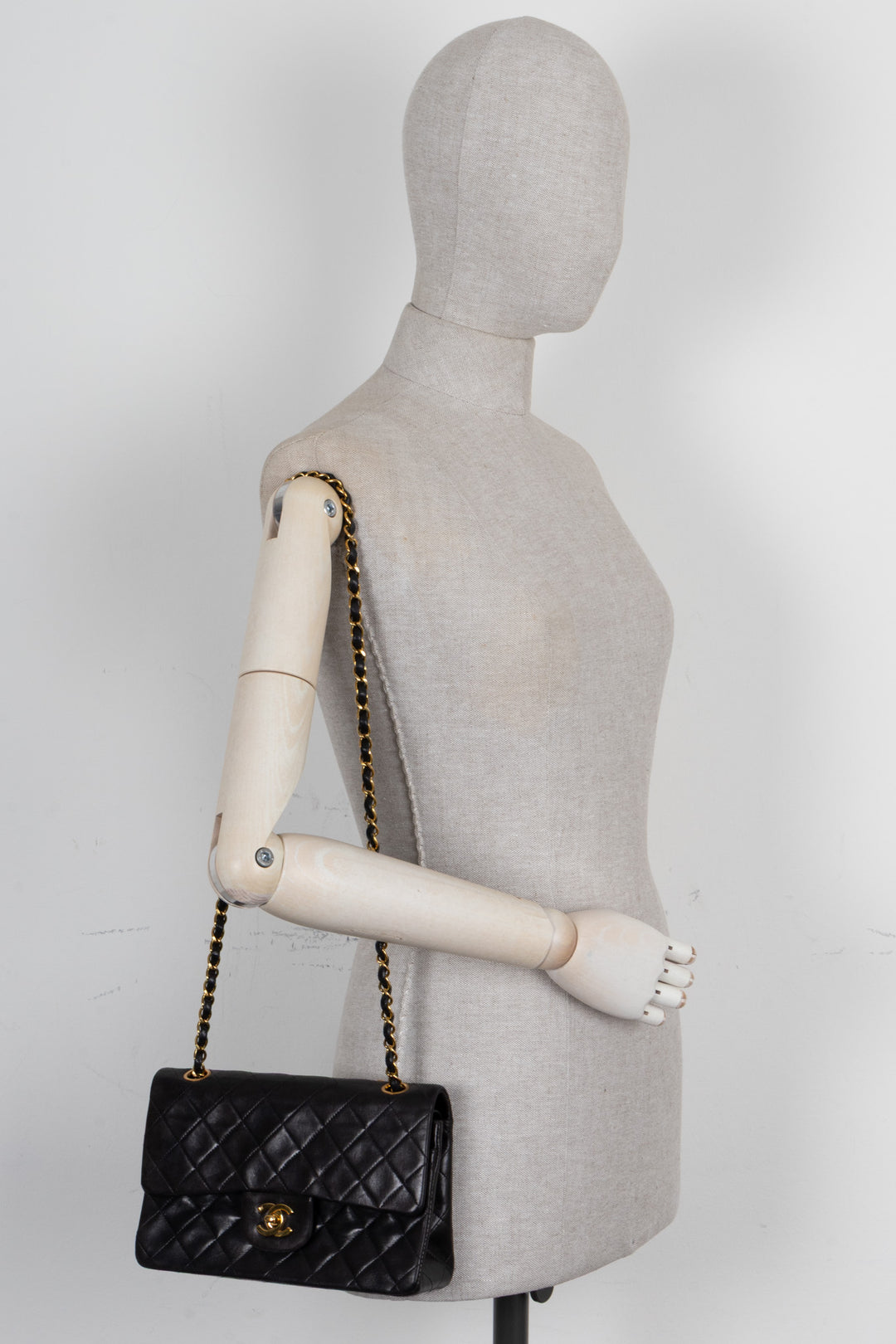 CHANEL Vintage Small Double Flap Cuir Noir