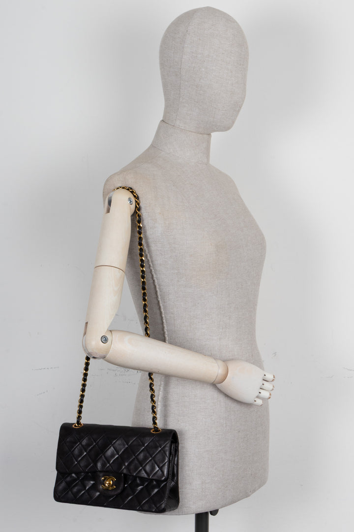 CHANEL Vintage Small Double Flap Cuir Noir