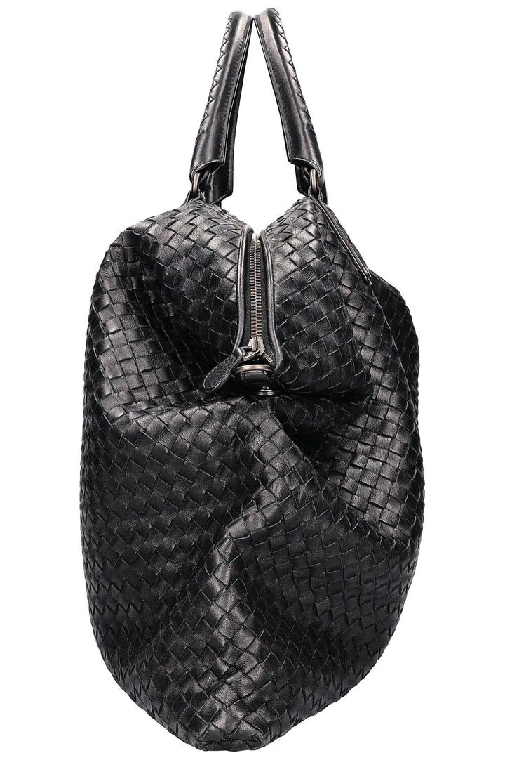 BOTTEGA VENETA Intrecciato Circle Convertible Bag Black