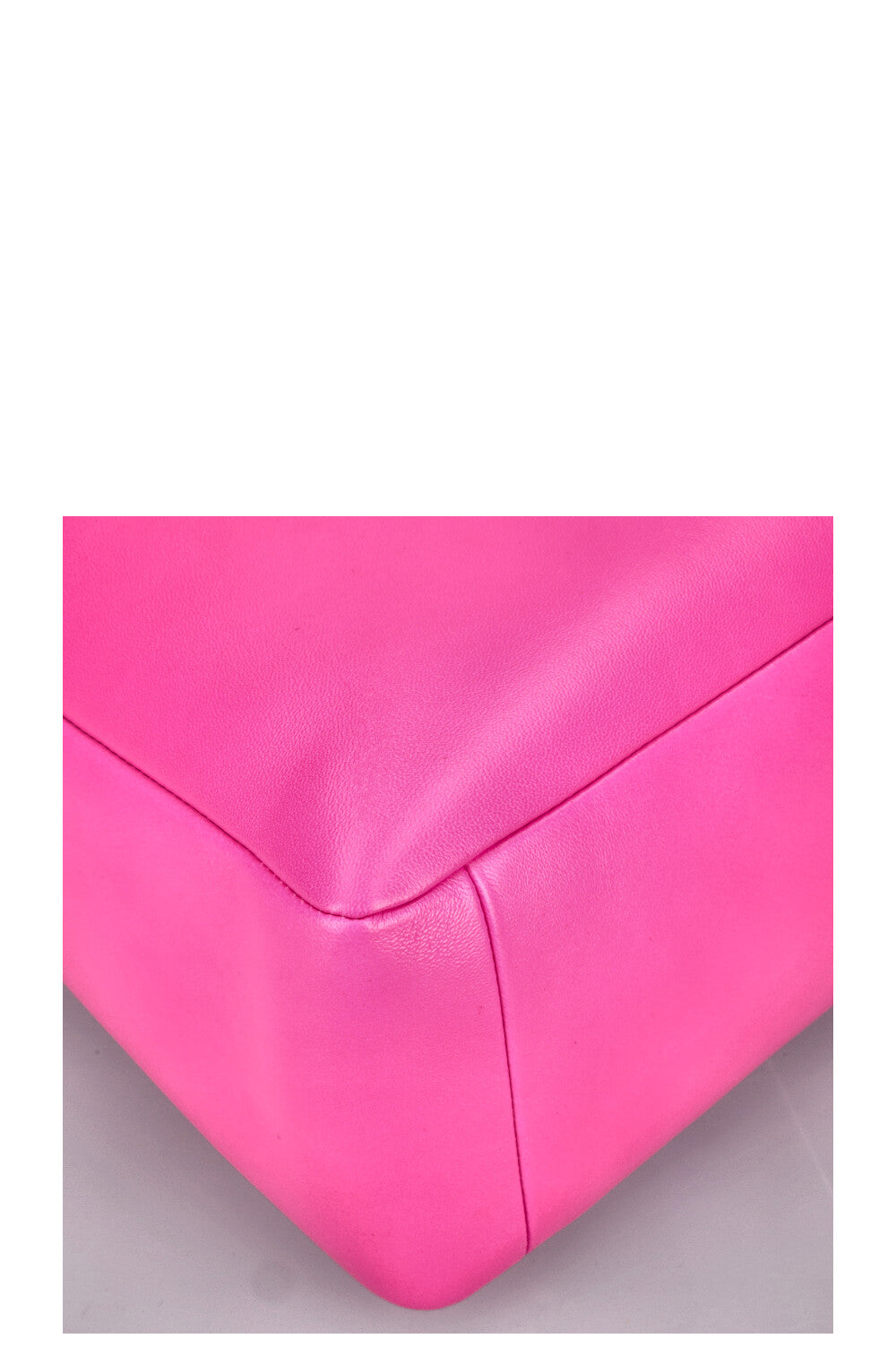 VALENTINO One Stud Shoulder Tote Bag Hot Pink