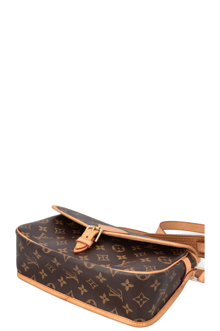 LOUIS VUITTON Sologne Bag MNG Canvas