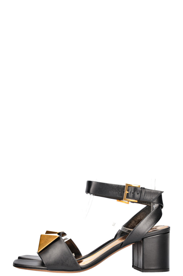 VALENTINO Escarpins One Stud Noir