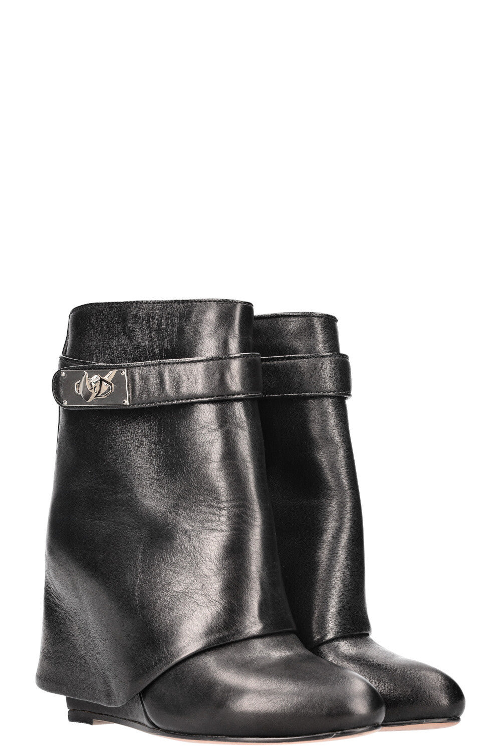 GIVENCHY Shark Lock Boots Black