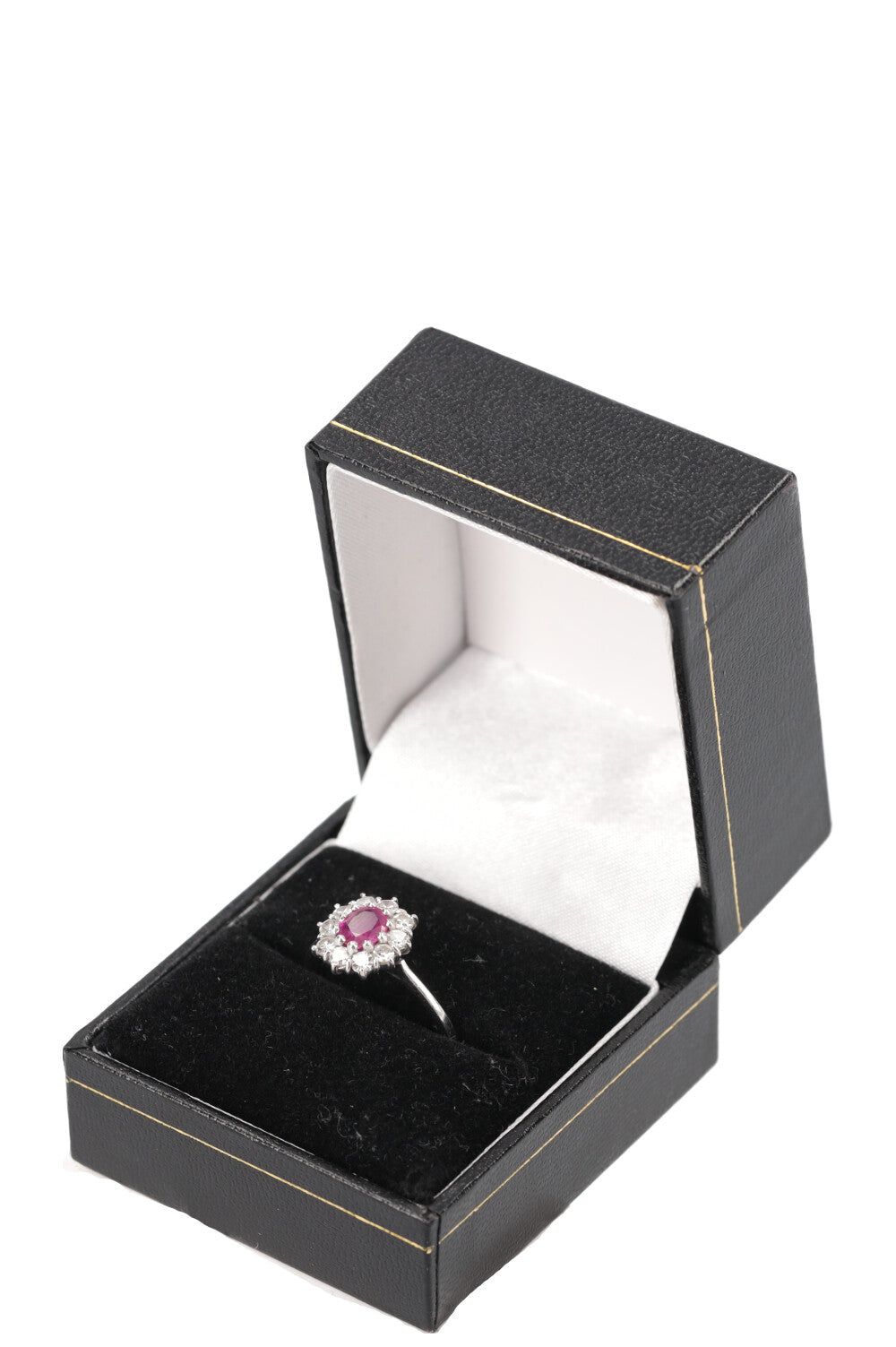 VINTAGE JEWELRY Ruby Ring