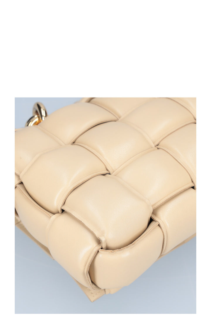 BOTTEGA VENETA Chain Casette Bag Beige