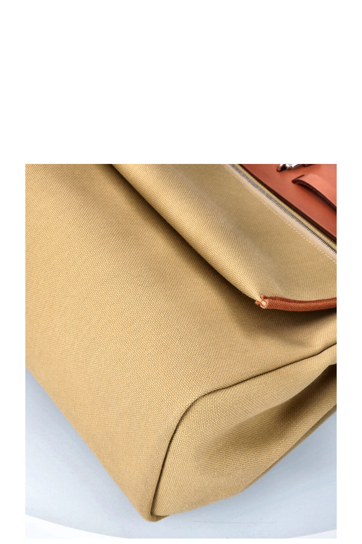 HERMÈS Herbag Zip 39 Toile Officier Green-Beige