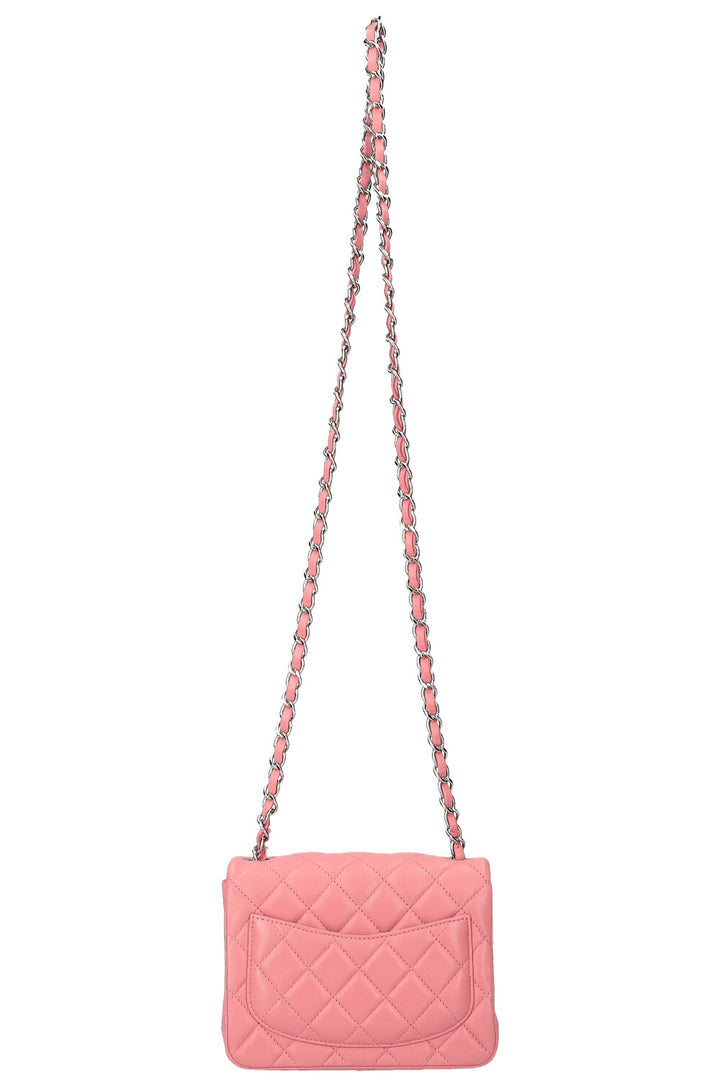 CHANEL Mini sac à rabat carré Rose