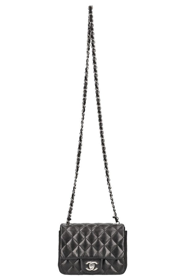 CHANEL Mini sac à rabat carré Noir