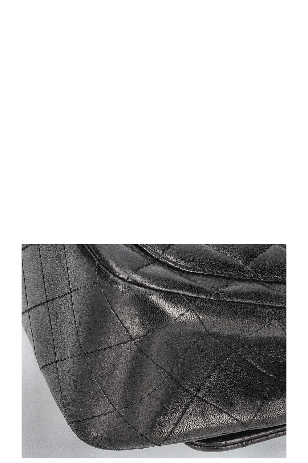 CHANEL Mini sac à rabat carré Noir