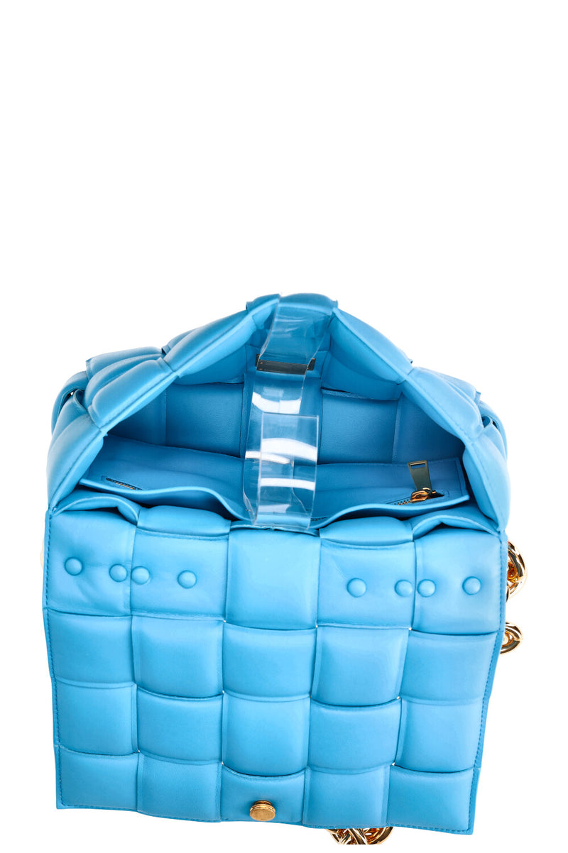 BOTTEGA VENETA Chain Cassette Blue