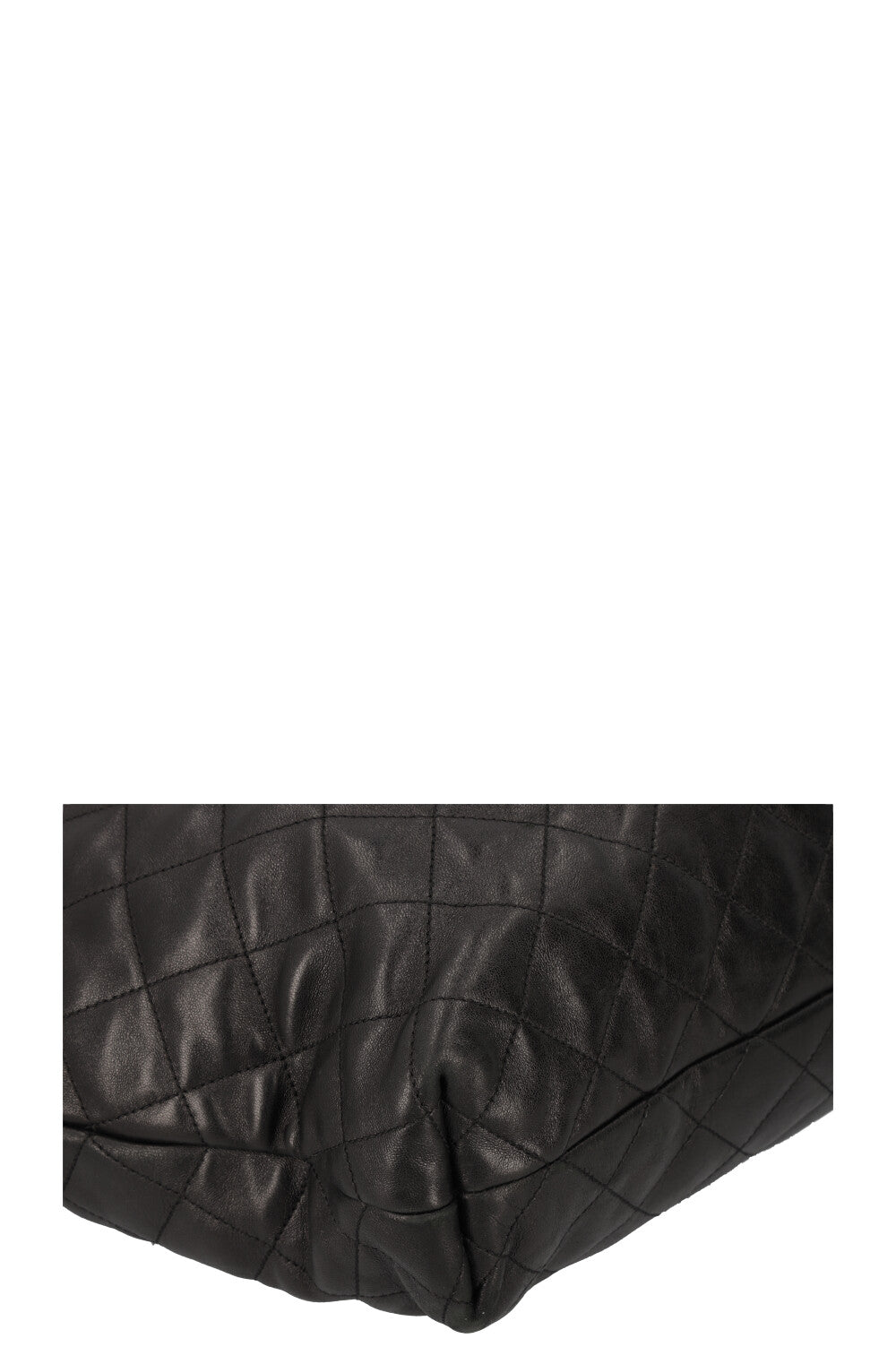SAINT LAURENT Icare Maxi Quilted Tote Bag Black