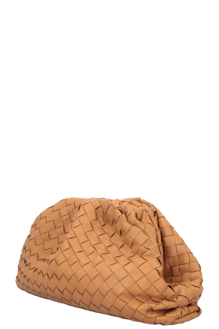 BOTTEGA VENETA The Pouch Intrecciato Camel