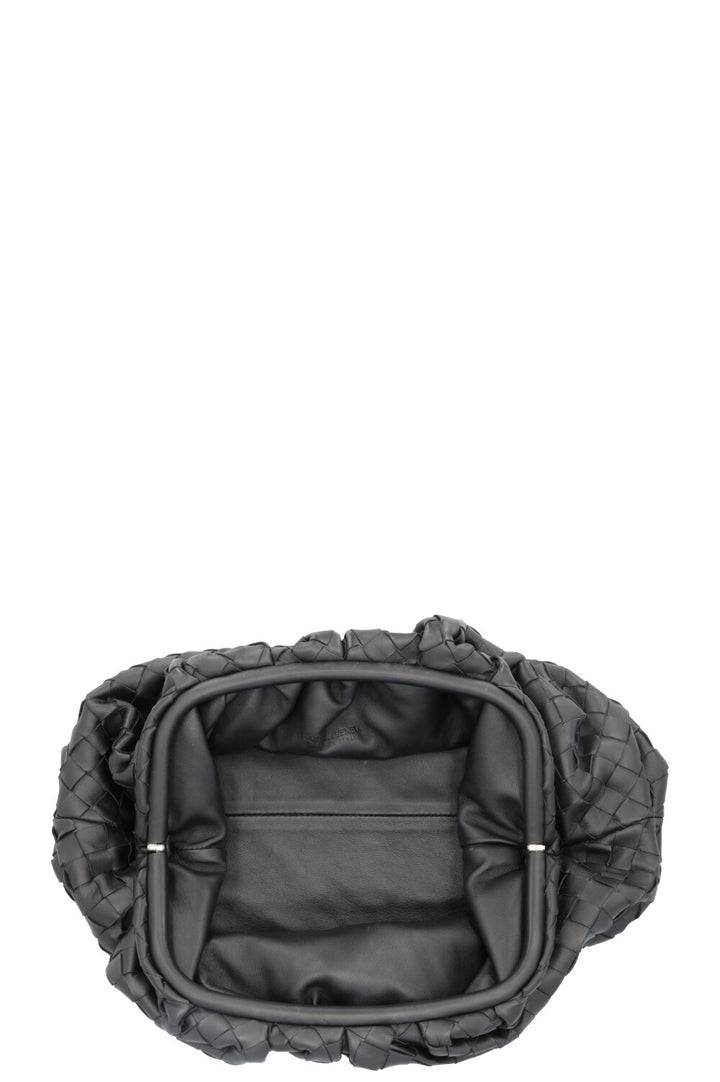 BOTTEGA VENETA The Pouch Intrecciato Black