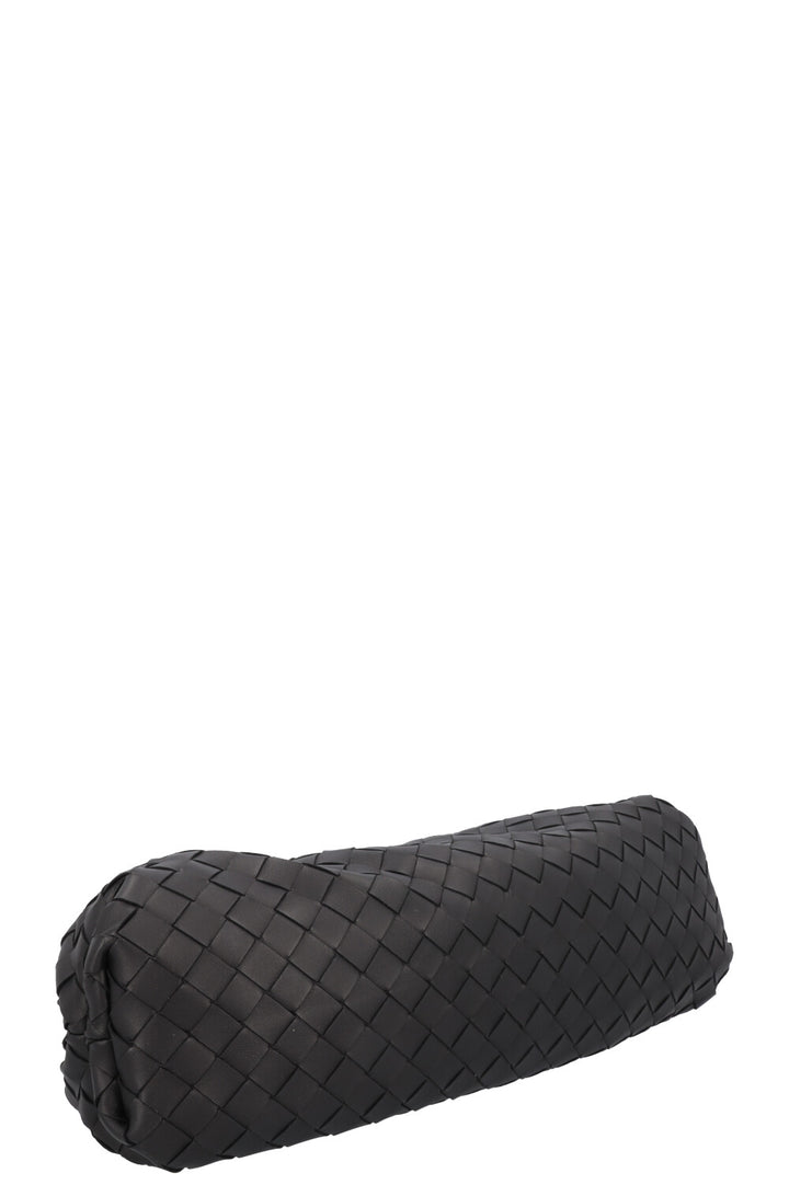 BOTTEGA VENETA The Pouch Intrecciato Black