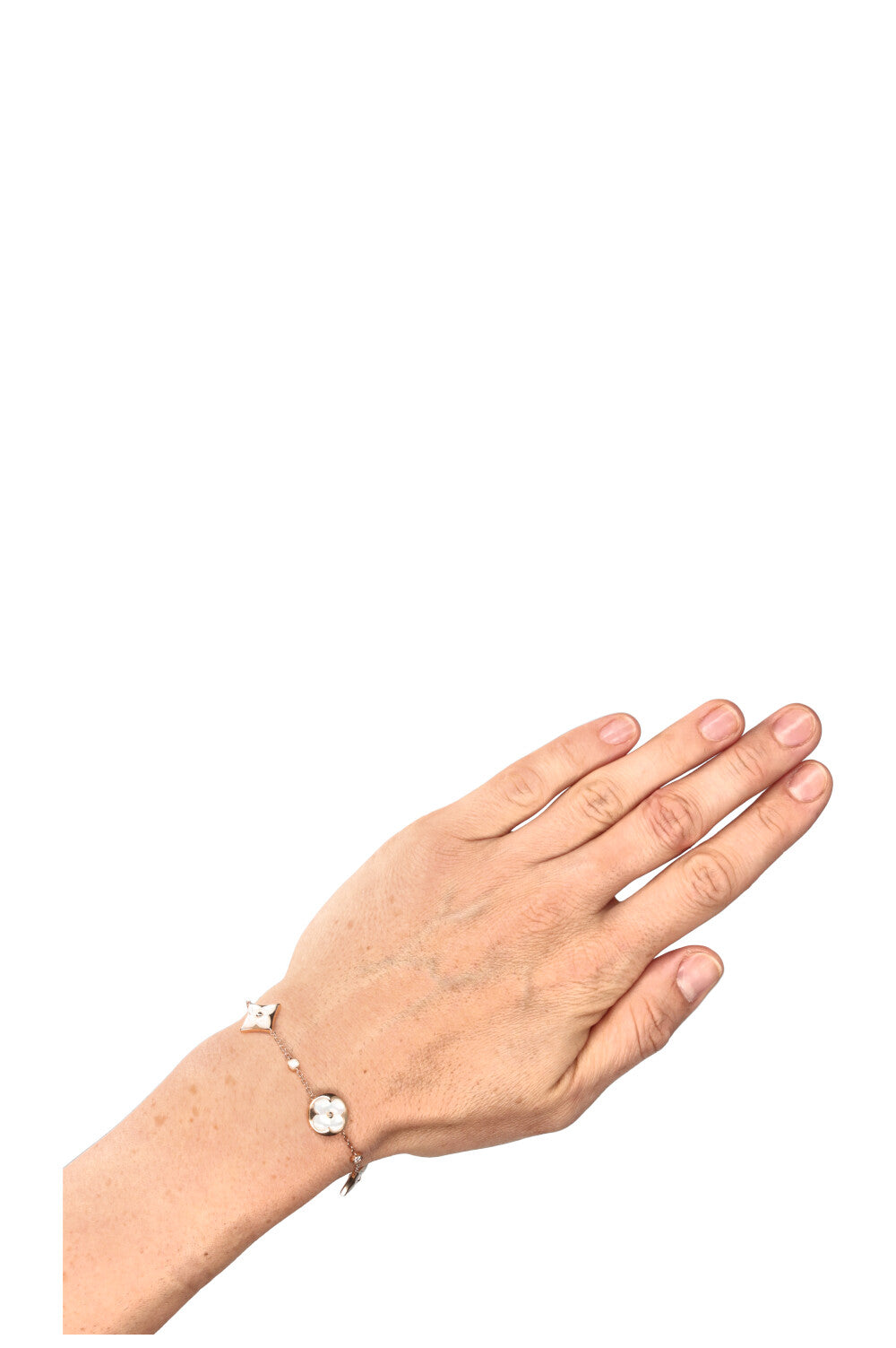 Luxe Merk Natuurlijke Shell V-vorm Armband \u0026 Bangle Voor Vrouwen Mannen  Charm Hollow Letter Bangle Liefde Zilver-Kleur Pulseiras - AliExpress