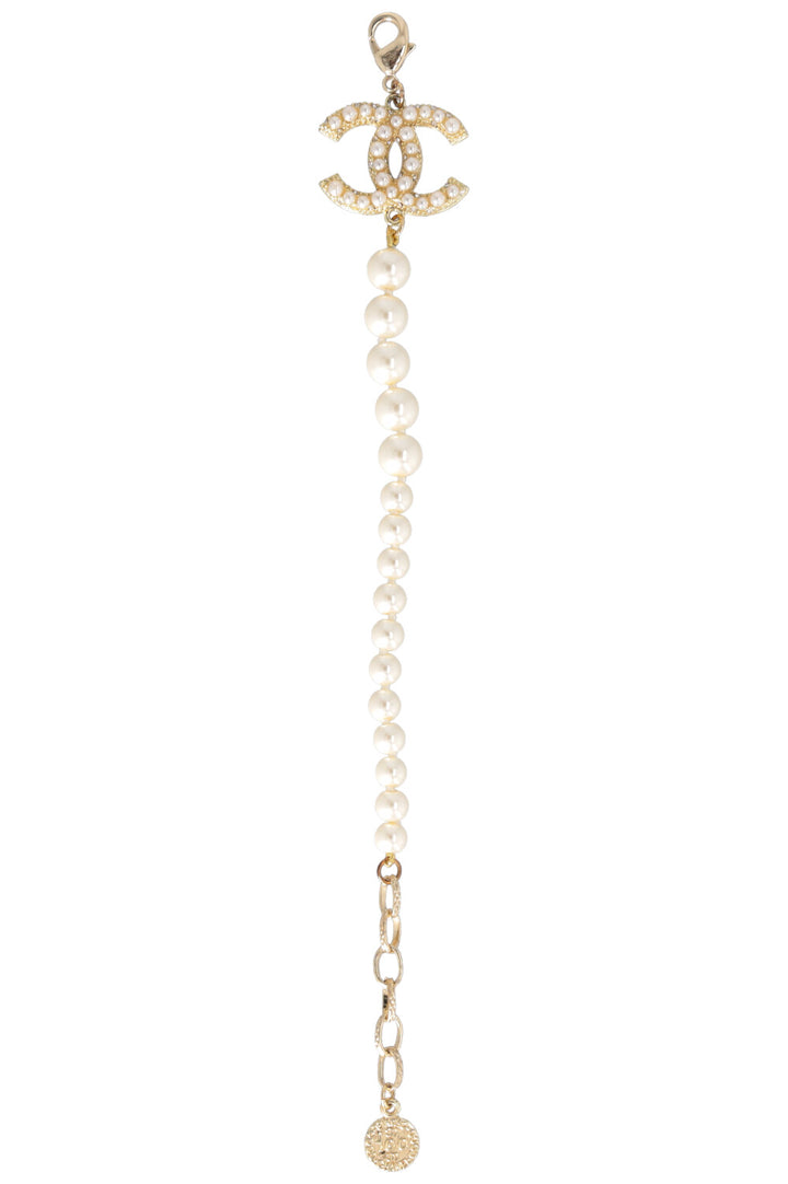 CHANEL 2019 CC Faux Pearl Bracelet Gold