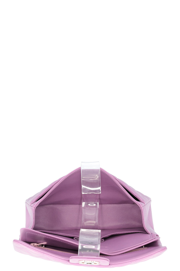 CHANEL Petit sac double rabat Lilas