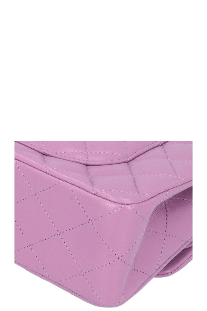 CHANEL Petit sac double rabat Lilas