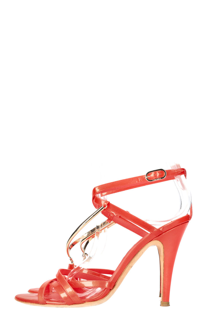 CHANEL Heels Patent Coral