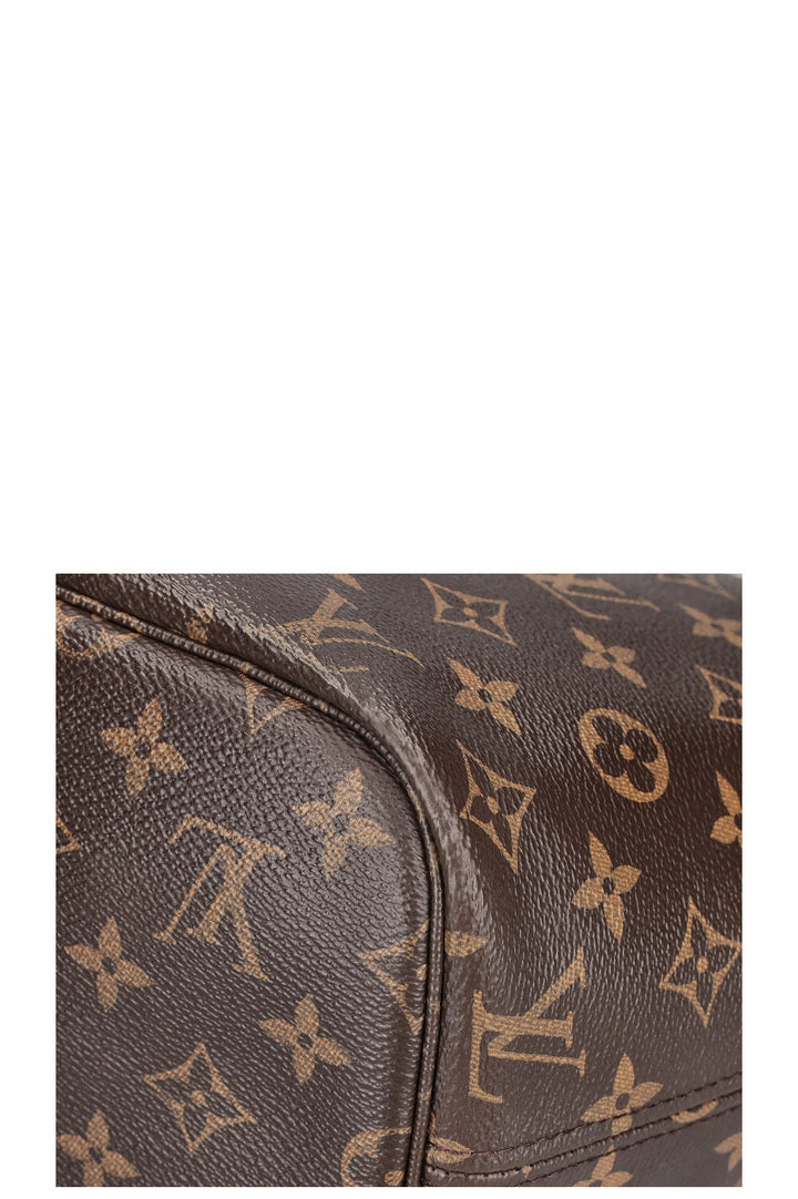 LOUIS VUITTON Neverfull World Tour Bag MM