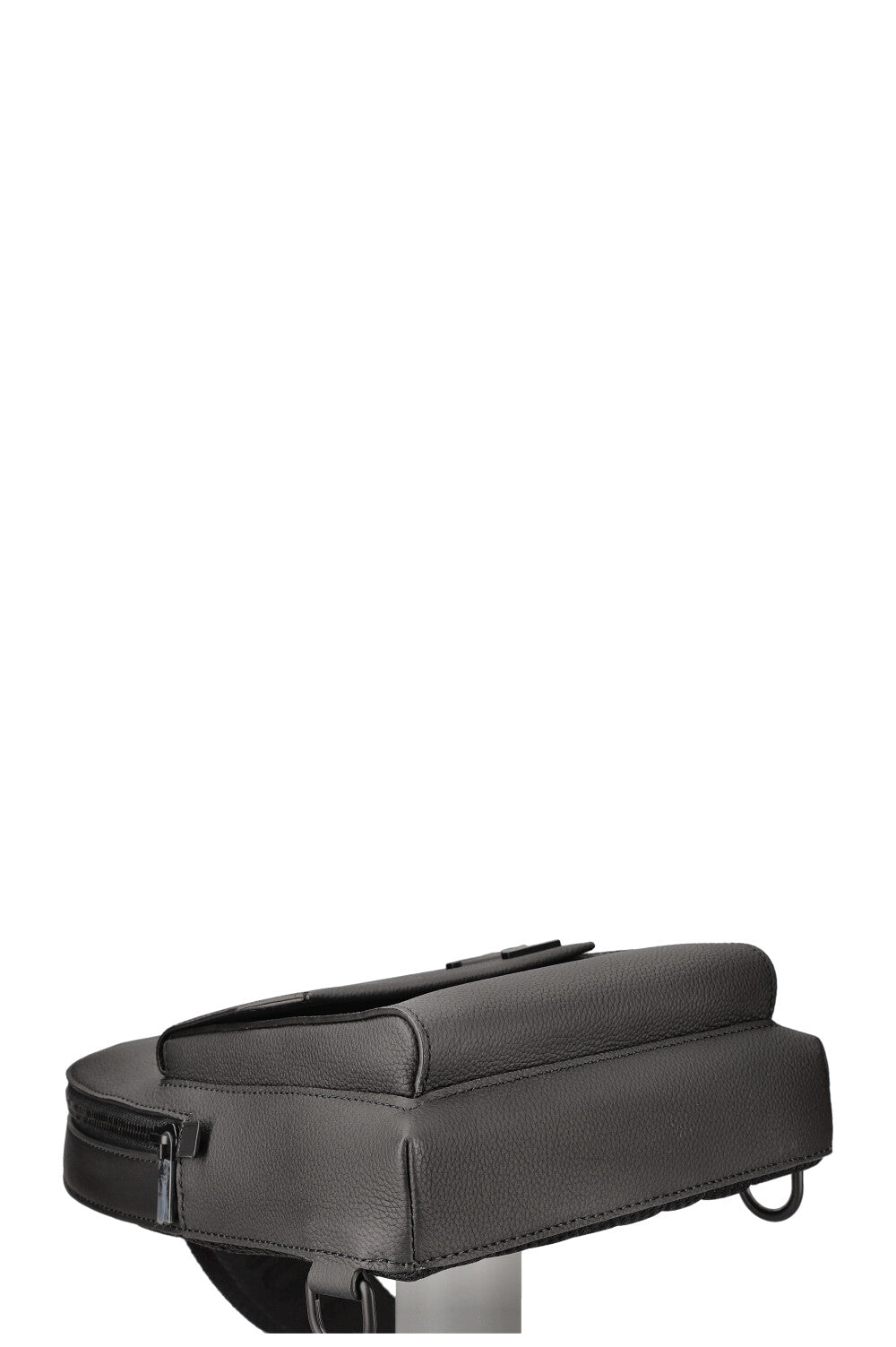 LOUIS VUITTON Sac Sling Pilot Cuir Noir