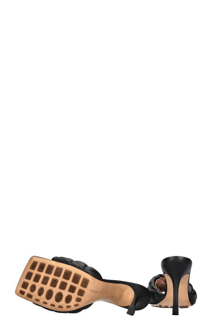 BOTTEGA VENETA Mules rembourrées Noir