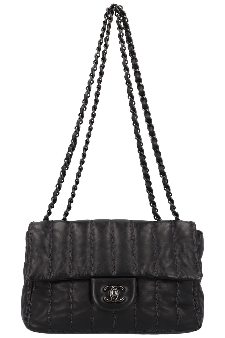 CHANEL Vertical Stitch Single Flap Bag Black