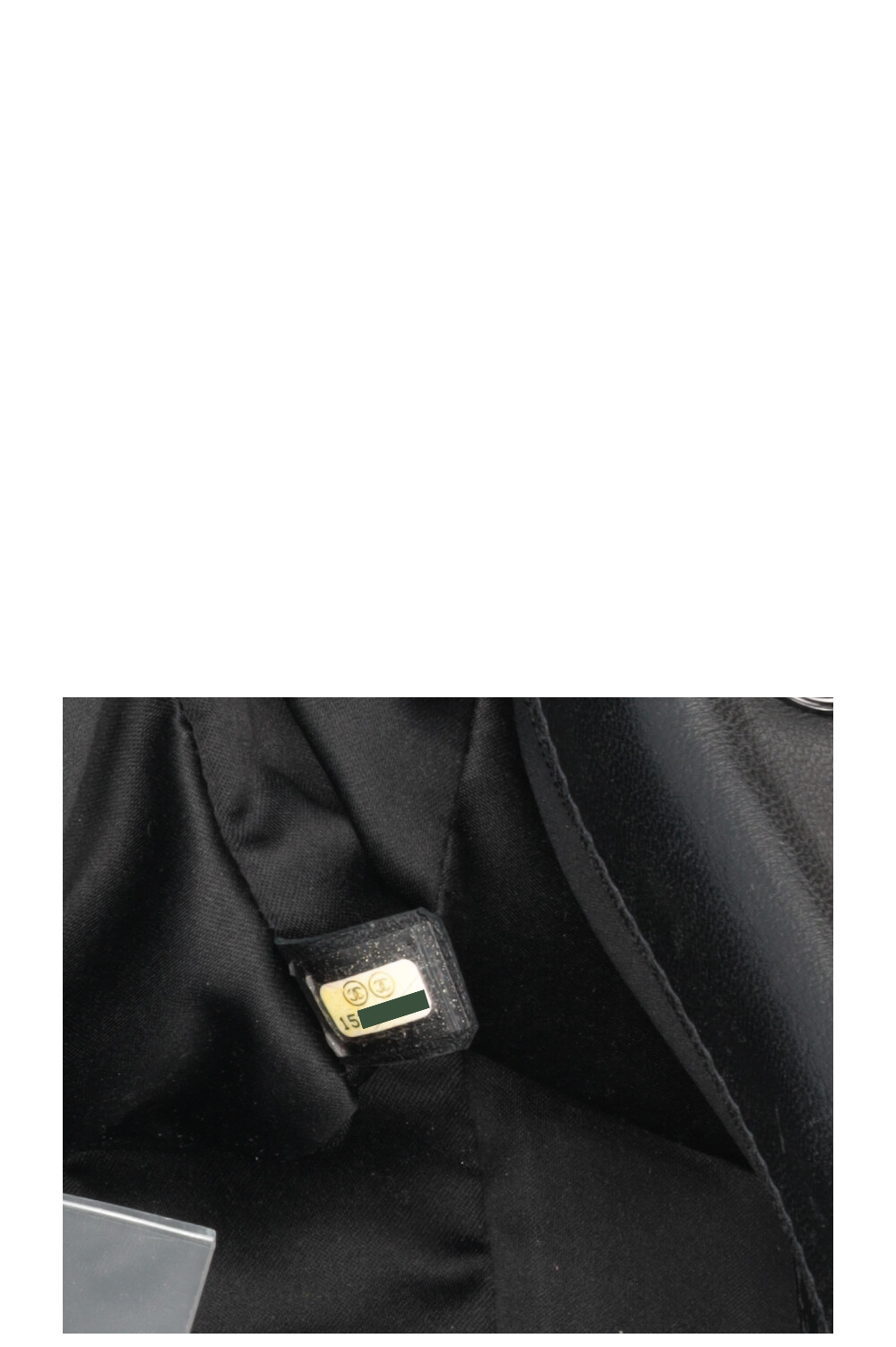 CHANEL Vertical Stitch Single Flap Bag Black