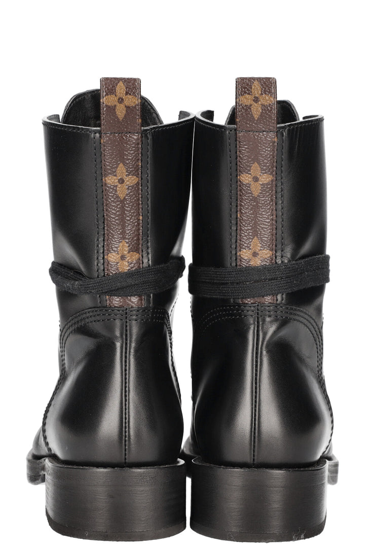 LOUIS VUITTON Metropolis Flat Ranger Boots Mng Leather Black