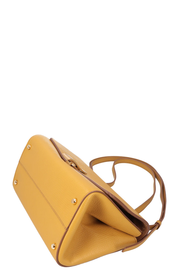 BOTTEGA VENETA BV Angle Bag Leather Yellow